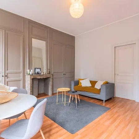 Apartamento One-bedroom In The Center Of Town! *